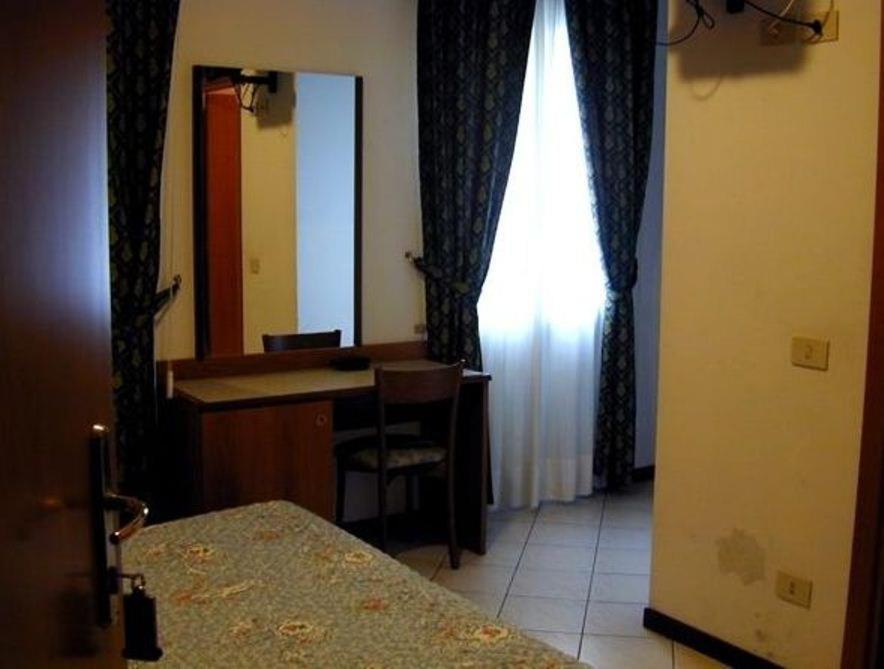 Hotel Astoria Viareggio Exterior photo